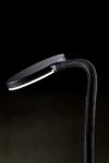 Lampadaire noir Nova Flex avec bras flexible . Holtkötter. 