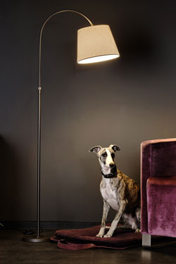 LampBoy floor lamp - classic reading lamp with sand shade. Holtkötter. 