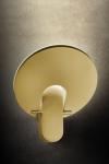 Supernova W tilting wall light in anodised brass . Holtkötter. 