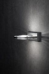 Wega wall light with LED lighting in satined aluminum. Holtkötter. Wega wall light with LED lighting in satined aluminum. Holtkötter.