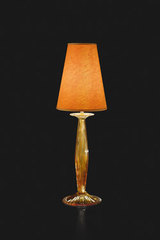 Phebo ambré lampe de table en cristal et abat-jour orange. Italamp. Phebo ambré lampe de table en cristal et abat-jour orange. Italamp.