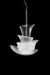 Trevi suspension contemporaine en coupelles de verre transparent. Italamp. Trevi suspension contemporaine en coupelles de verre transparent. Italamp.