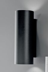 Applique murale en fibre de carbone noire Tube 40cm. Karboxx. Applique murale en fibre de carbone noire Tube 40cm. Karboxx.