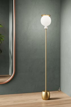 Opyo floor lamp in white opal blown glass and gold metal. kdln. 