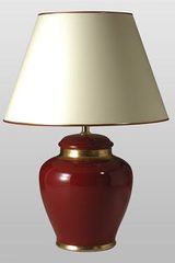 Leode ruby ceramic table lamp with gold details. Le Dauphin. Leode ruby ceramic table lamp with gold details. Le Dauphin.