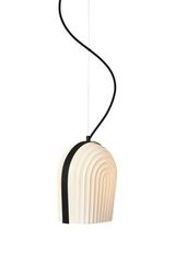 Arc Nordic suspension blanche et bois noir . Le Klint. Arc Nordic suspension blanche et bois noir . Le Klint.