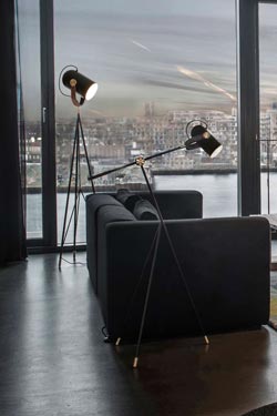 Carronade floor lamp tripod 170cm Nordic design. Le Klint. 