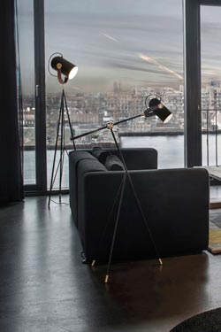 Nordic design articulated reading carronade 133cm. Le Klint. 