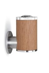 Athene applique LED en bois et aluminium, de forme cylindrique. Less Athene applique LED en bois et aluminium, de forme cylindrique. Less