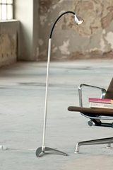 Athene lampadaire LED aluminium et flexible tissu noir. Less Athene lampadaire LED aluminium et flexible tissu noir. Less