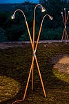 Athene Triple Wood lampadaire trépied LED trois lumières bois et aluminium. Less 