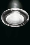 Plafonnier Keyra grand modèle en verre soufflé cristal transparent et noyau opale blanc. Leucos. 