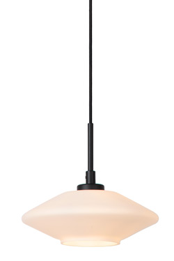 Petite suspension soucoupe en verre opale blanc 20cm Trevor. Lucide. 