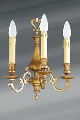 Applique Louis XIII bronze massif trois lumières. Lucien Gau. 
