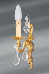 Applique vieil or et cristal de bohème Louis XV. Lucien Gau. 