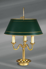 Lampe en bronze doré, style Louis XVI, abat-jour vert peint. Lucien Gau. 