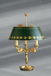 Lampe en bronze massif de style Empire, abat-jour vert, trois lumières. Lucien Gau. 