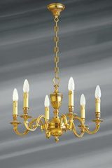 Lustre style Louis XVI bronze massif finition vieil or 6 lumières . Lucien Gau. Lustre style Louis XVI bronze massif finition vieil or 6 lumières . Lucien Gau.