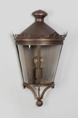 19th-century Parisian wall lantern for outdoor use Line. Lum’Art. 19th-century Parisian wall lantern for outdoor use Line. Lum’Art.