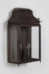 Old brass exterior wall light with IP44 protection Chantilly. Lum’Art. Old brass exterior wall light with IP44 protection Chantilly. Lum’Art.