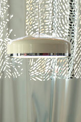 Cooper S suspension blanche en aluminium laqué . Luz Difusion. Cooper S suspension blanche en aluminium laqué . Luz Difusion.