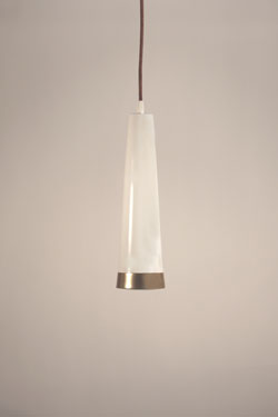 Loki white and gold pendant lamp. Luz Difusion. 