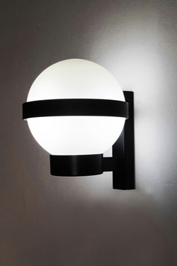 Barcino white glass ball wall lamp. Luz Difusion. 