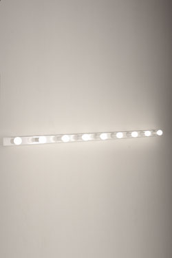 9-light wall lamp in white lacquered steel 2160's. Luz Difusion. 