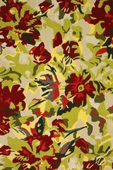 Bloom tapis aux motifs floraux rouge et vert 170X240. MA Salgueiro. Bloom tapis aux motifs floraux rouge et vert 170X240. MA Salgueiro.