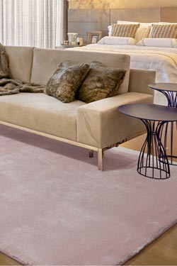 Tapis moelleux uni rose tendre collection Montana 57X110. MA Salgueiro. 