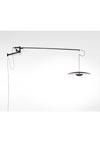 Grande applique murale suspendue, coupole en bois clair, orientable à 180°. Marset. 