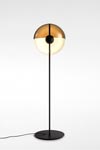 Lampadaire, éclairage LED et abat-jour demi-coque avec variateur de lumière Theia en métal noir . Marset. 