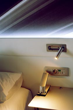 Led Tube - applique Led silver. Marset. 