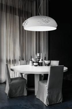 Dame suspension blanche 65cm. Masiero. 