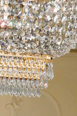 Large oval crystal ceiling light. Masiero. 