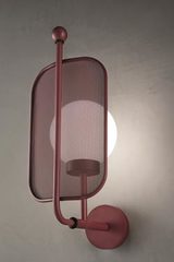 Petite applique murale contemporaine rouge bordeaux Papilio. Masiero. Petite applique murale contemporaine rouge bordeaux Papilio. Masiero.