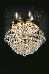 Plafonnier en cristal forme cascade. Masiero. Plafonnier en cristal forme cascade. Masiero.