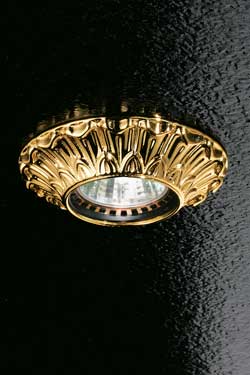 Fixed round decorated gold-plated recessed spotlight. Masiero. 