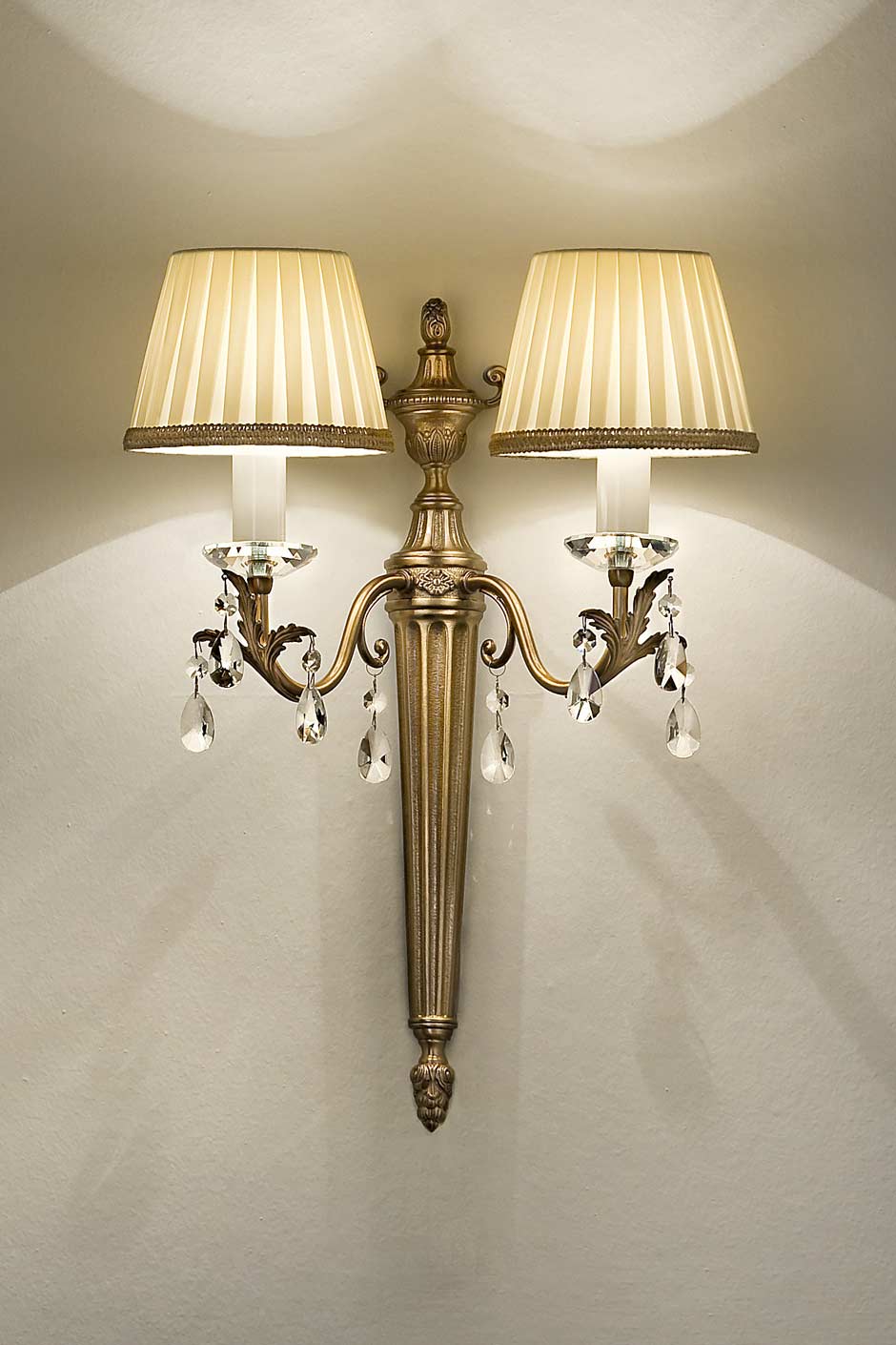 Matt gold store wall light