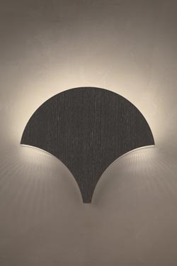 Palm fan wall lamp in black and silver wood finish. Masiero. 