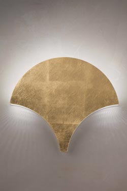 Palm fan wall lamp in gold leaf finish. Masiero. 