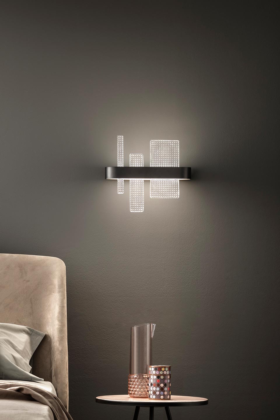 Ribbon sconce black and clear glass 37cm. Masiero. 