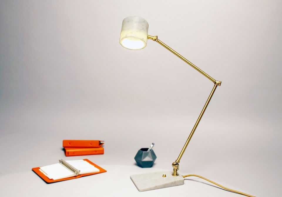 Lampe de bureau design marbre