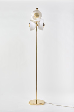 Butterfly double floor lamp in brass and alabaster. Matlight. 