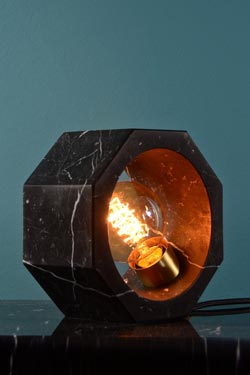 Black marble octagonal table lamp. Matlight. 