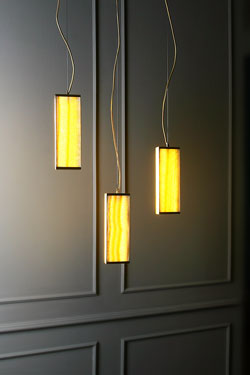 Suspension triple en onyx jaune TECH. Matlight. 