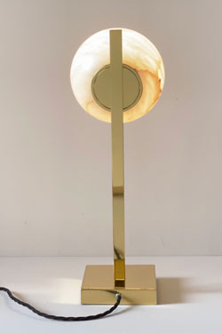 Offset table lamp alabaster ball. Matlight. 