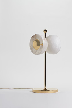 Butterfly alabaster diffuser table lamp. Matlight. 