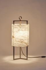 Lantern table lamp in alabaster and bronze Lantern. Matlight. 