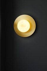 Moons white marble round wall sconce. Matlight. 